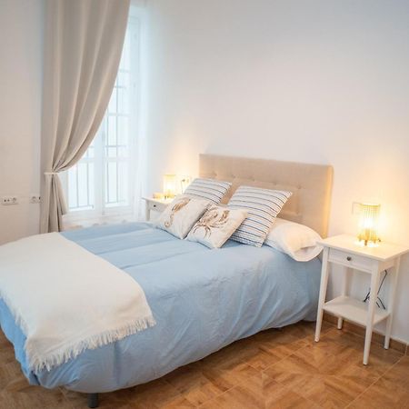 Apartamento Encarnacion Playa Caleta Cadice Esterno foto